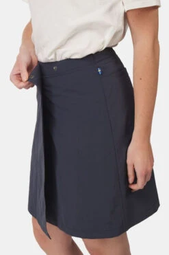 FJÄLLRÄVEN Travellers MT Broekrok Skort Dames 16 FJÄLLRÄVEN Travellers MT Broekrok Skort Dames -Gore Hardloopbroeken Winkle 2009012067726 015 nl