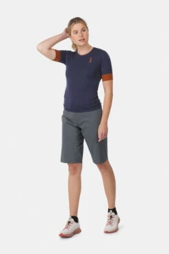 Mons Royale Virage Shorts Fietsshort Dames 12 Mons Royale Virage Shorts Fietsshort Dames -Gore Hardloopbroeken Winkle 2210003900766 013 nl