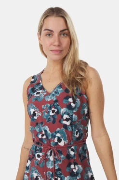 Jack Wolfskin Tioga Road Flower Dress Jurk Dames 13 Jack Wolfskin Tioga Road Flower Dress Jurk Dames -Gore Hardloopbroeken Winkle 4064993664270 014 nl